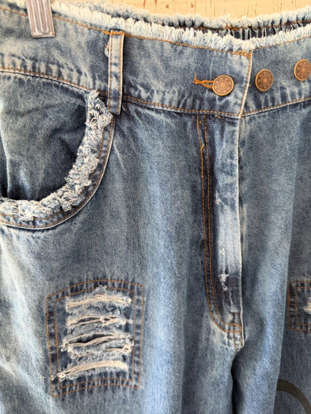 PAPER LACE LOVE DISTRESSED JEANS NWT - Picture 9 of 11